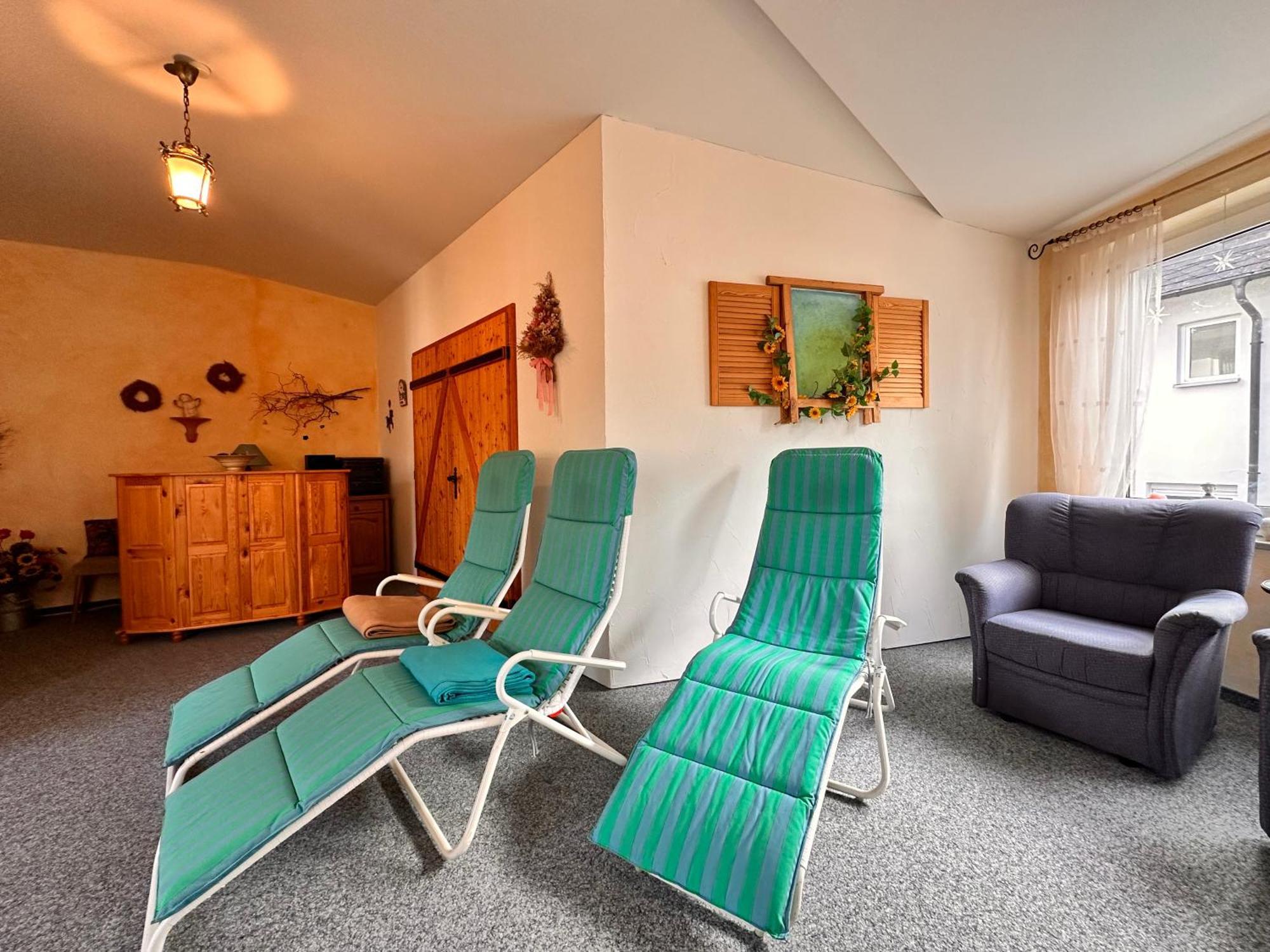 Pension Zum Loewen, Parkplatz, Fruehstueck, Wlan, Zentral Bad Steben Exterior photo